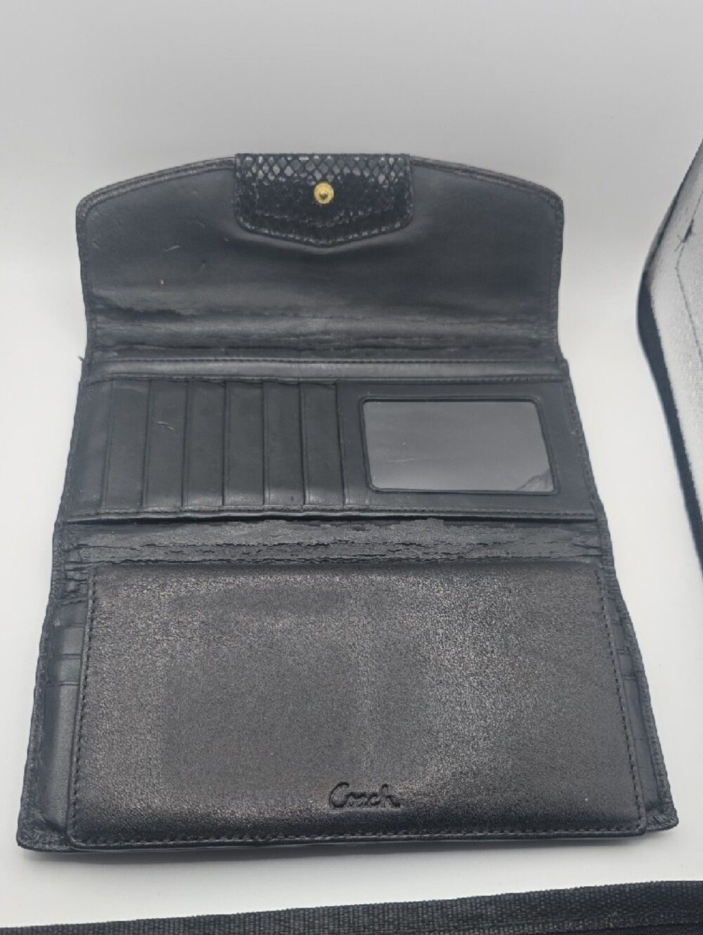 Coach Black Leather Wallet & Cheekbook Holder W/ Gold Hardware (GOOD/FAIR)✨️🖤✨️ - Picture 6 of 15